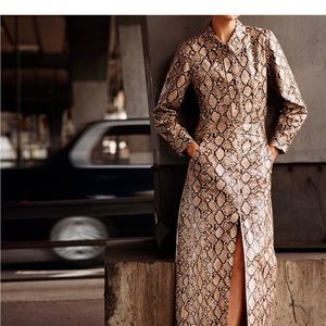 Zara faux leather snakeskin skirt size M